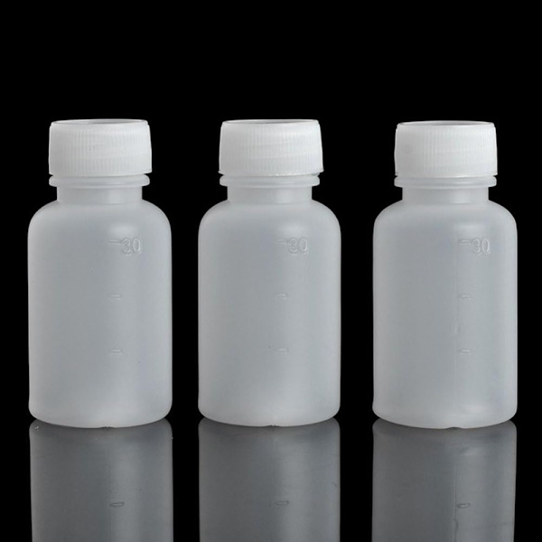 50 st Små Plastflaskor Provflaskor Graderad Lab