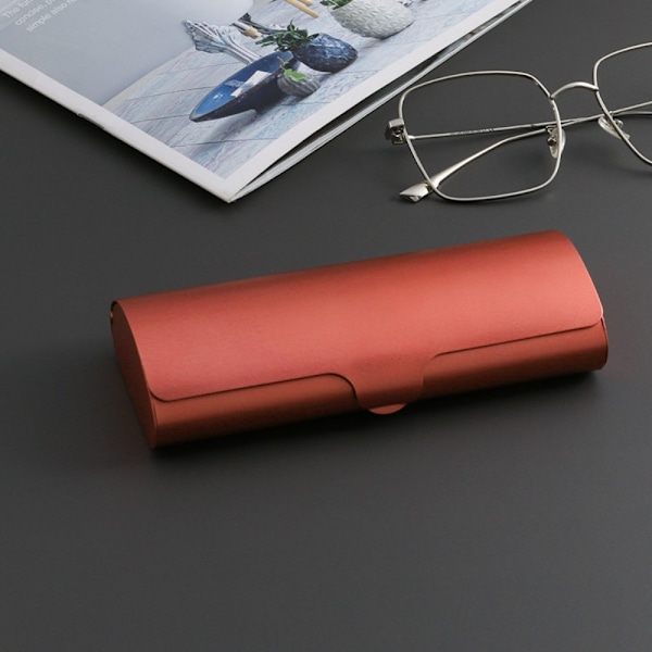 Case Case PUNAINEN red