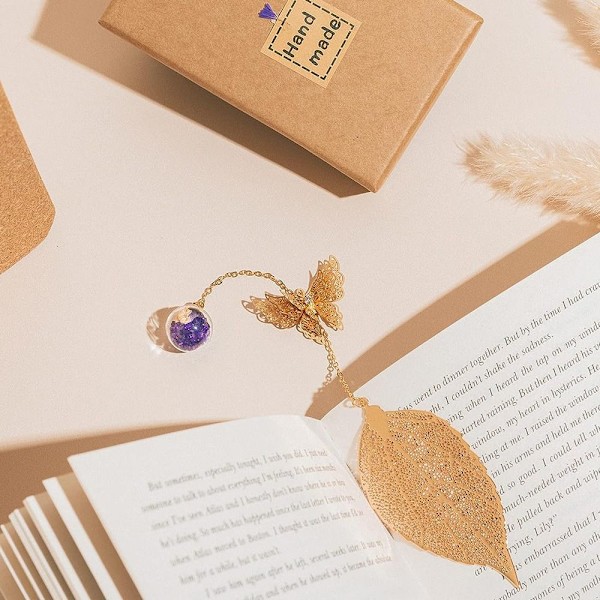 Kirjanmerkit Lehtilaskimo Kirjamerkit LAHJALAATIKKO LAHJALAATIKKO Gift Box