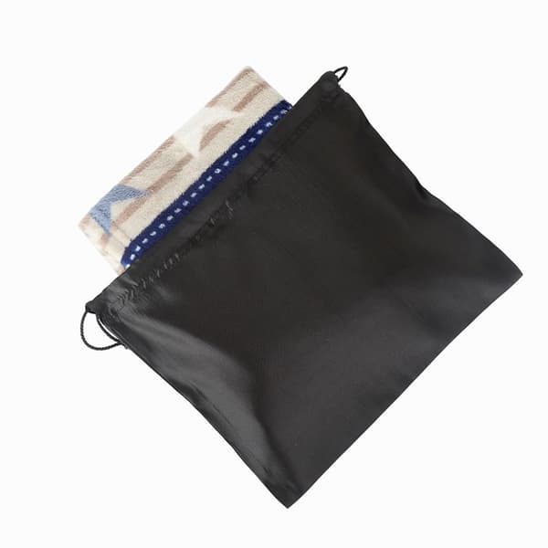 Käsilaukun case MUSTA black