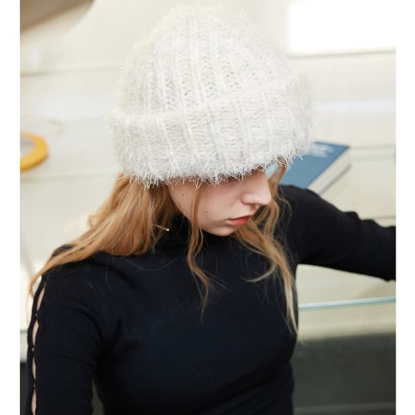 Strikkelue Ulllue HVIT White