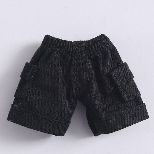 Nuket käyttävät shortseja Minifarkut Shortsit 2 2 2