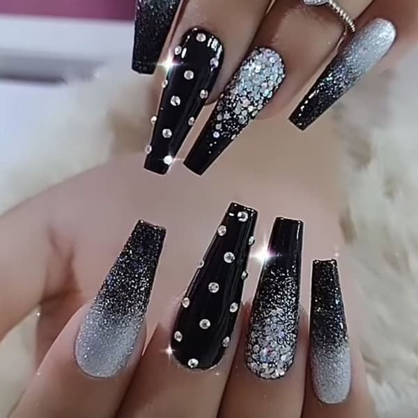 Fake Nails pitkät ranskalaiset 2 2 2