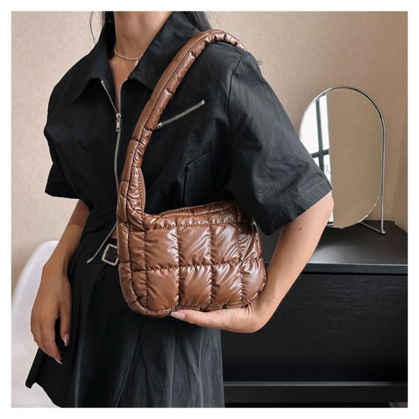 Skuldertaske Puff Bag MØRKEBRUN dark brown