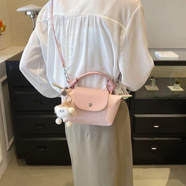 Modeväska Nylon Dumplings Bag Single Shoulder Crossbody-väskor pink