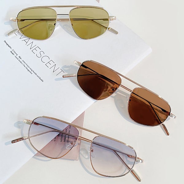 Retro solglasögon för kvinnor Irregular Square Frame GOLD-TEA Gold-Tea
