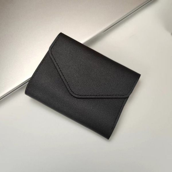 Lyhyt lompakko Multi-card Kukkaro MUSTA black