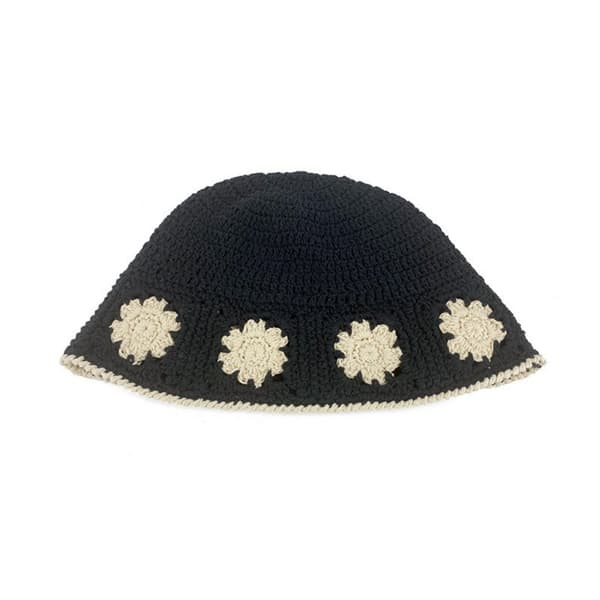 Stickade mössor Cap DD D
