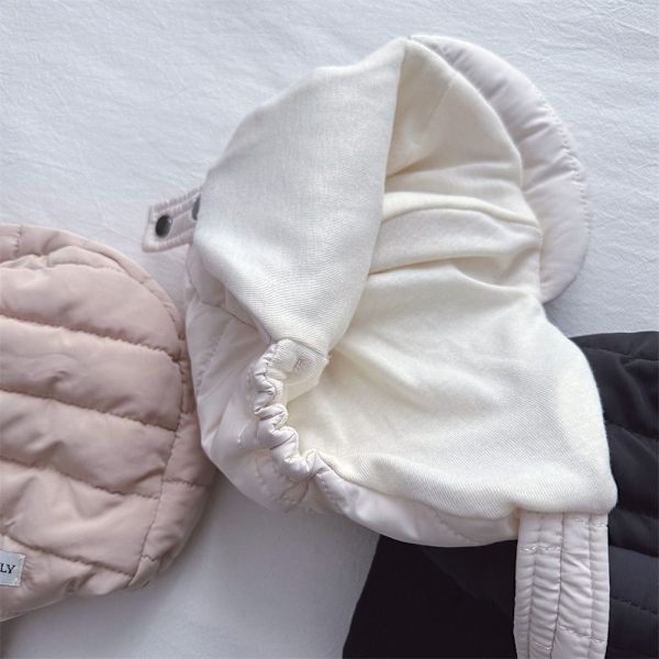 Baby cap Lei Feng cap SVART black