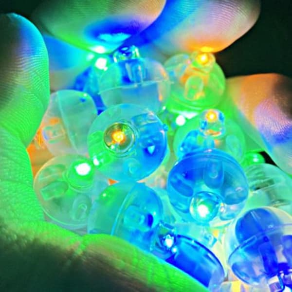 50st Glödande Ball Flash Lights VIT white
