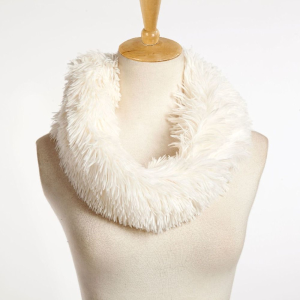 Vinter Scarf Cowl Neck VIT white