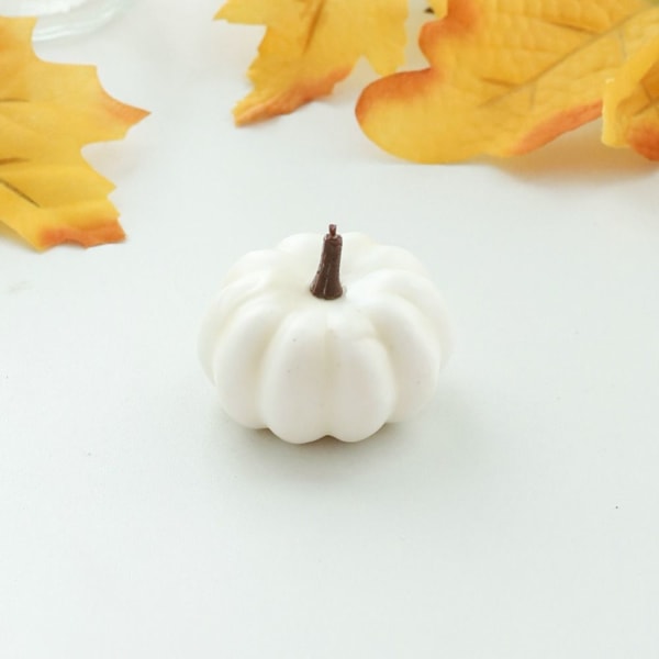6 kpl Halloweenin keinotekoisen kurpitsan simulaatiorekvisiitta 2 2 2
