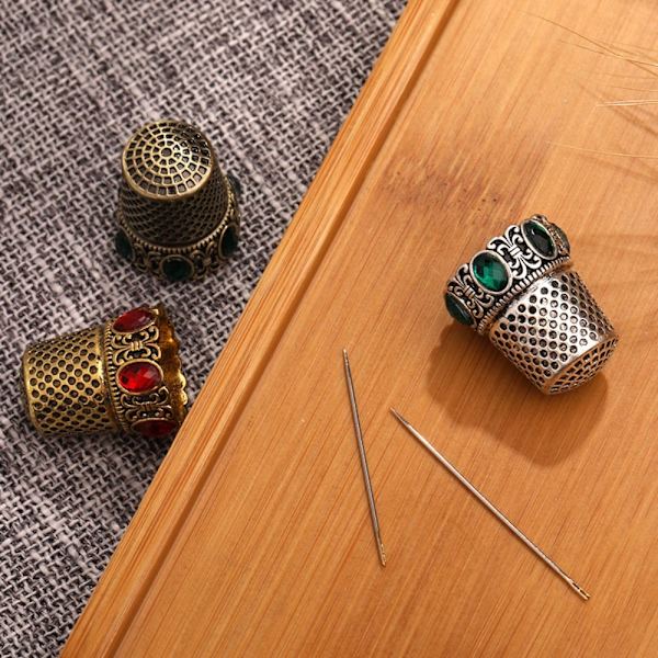 Vintage syning fingerbøl broderi fingerbeskytter SØLV SØLV Silver