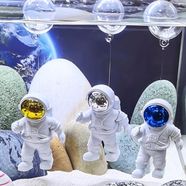 Akvaarion koristelu Levitoiva astronautin akvaariosisustus 2pcsblue