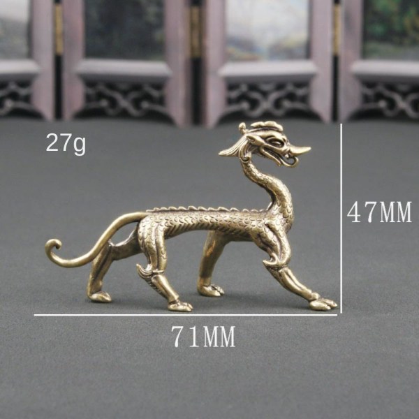 Kävelevä lohikäärmeveistos Mini Animal Ornament Gold Dragon