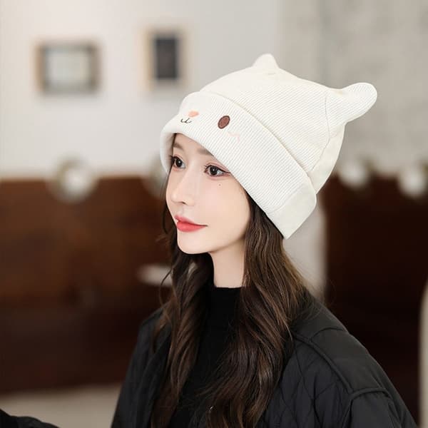 Stickmössa Cap Beanie Bonnet BEIGE beige