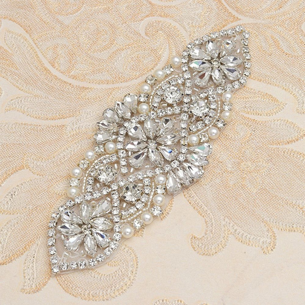 Crystal Decor tekojalokivi applikaatio HOPEAA silver