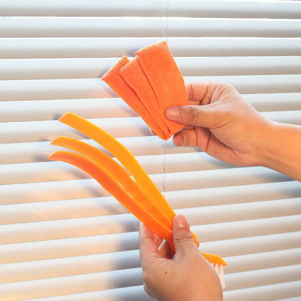 Pölynpoistoharjan säleikön puhdistustyökalu ORANSSI A A Orange A-A