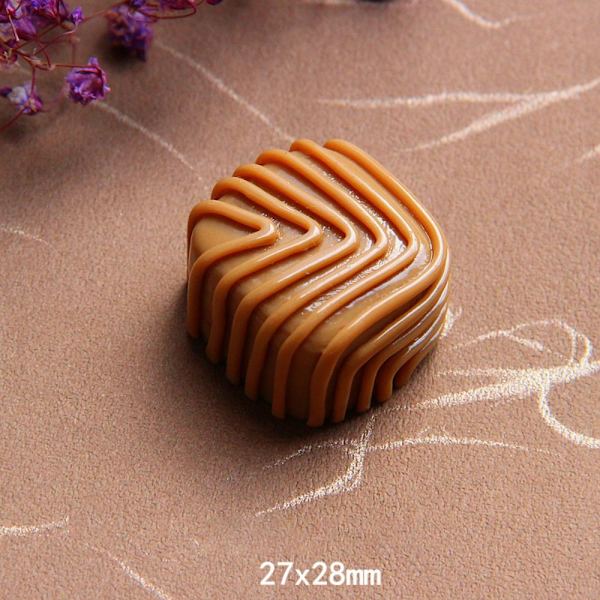Falske chokoladechokolademodeller 5 5 5