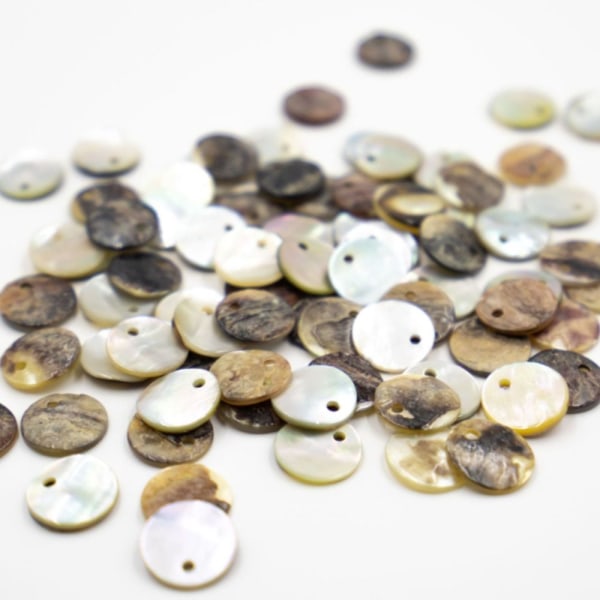 60 kpl Natural Flat Pyöreä Seashells Charms Natural Mother of