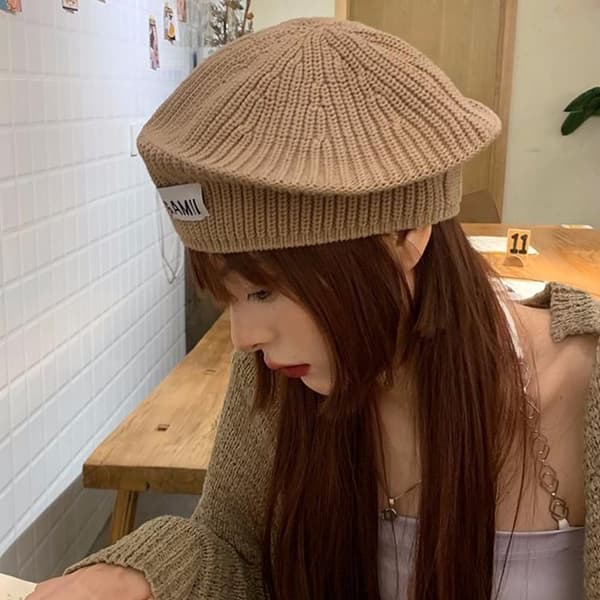 Stickad baskermössa Varm cap BEIGE beige