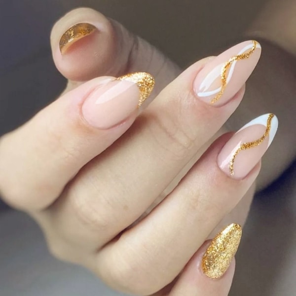 Almond Fake Nails Tekokynnet 1 1 1