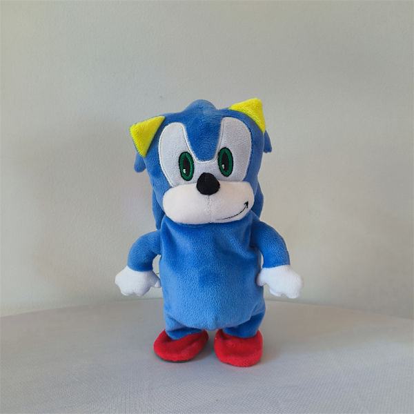 sonic walking inspelning sjungande igelkottsdocka brun
