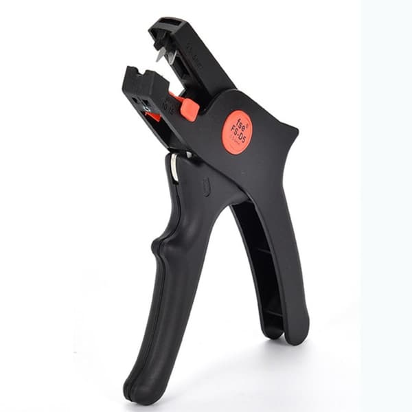 Splittetang for trådstripper A A A