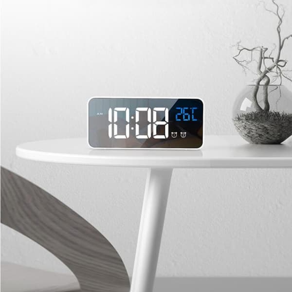 Digital Väckarklocka Bordsklocka VIT white