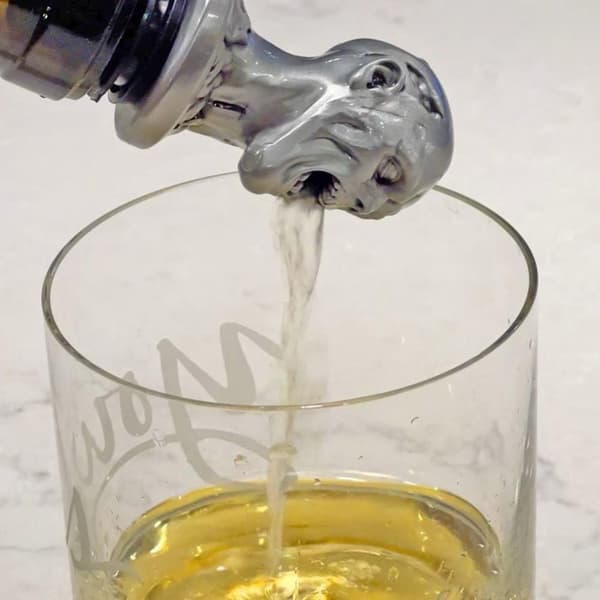 Zombie Head Wine Pourse Wine Aerator Pourer Karaffel tut
