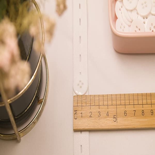 Elastisk linning justerbare knappehull white