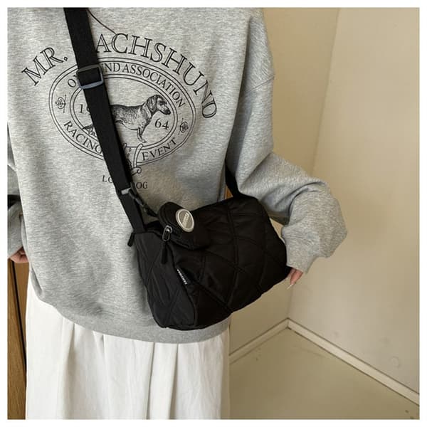 Vatterte skuldervesker Messenger Bag HVIT white