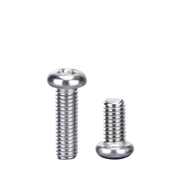 580 kpl Koneruuvit Phillips Pan Head -ruuvit Pultit ja mutterit