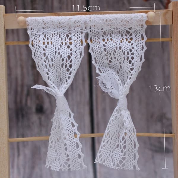 2 stk Tiny Curtain Models Dukkehuslegetøj C C C