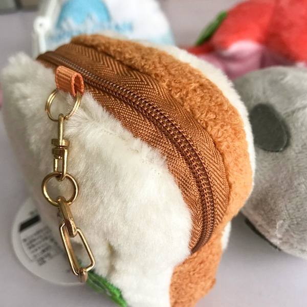 Sarjakuva Penguin Purse avaimenperäriipus 3 3 3