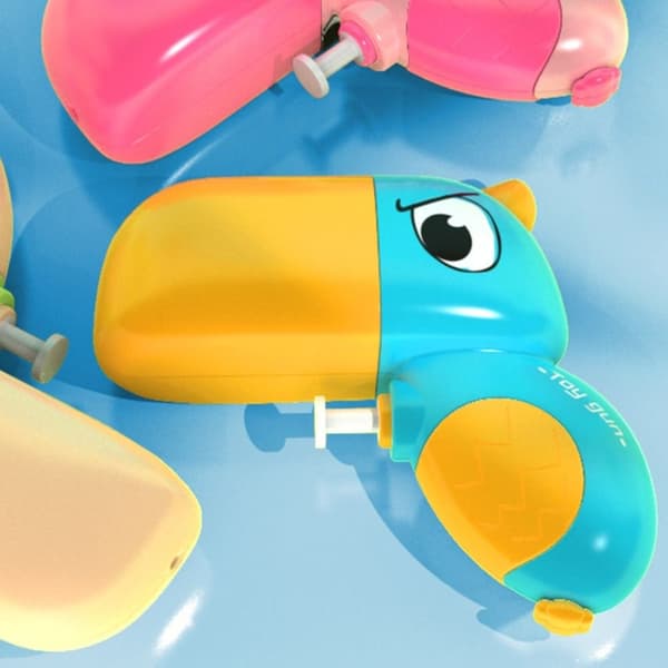 2 STK Toucan Water Gun Shooting Water Gun E E E