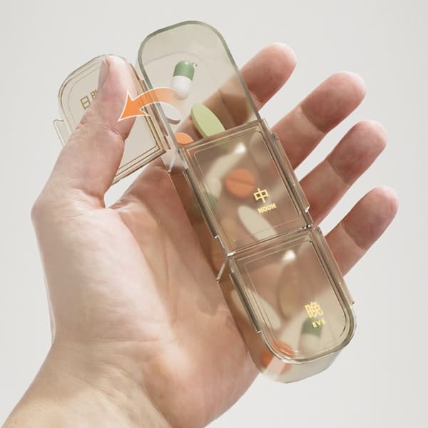 Pill Organizer Medisin Divider HVIT white