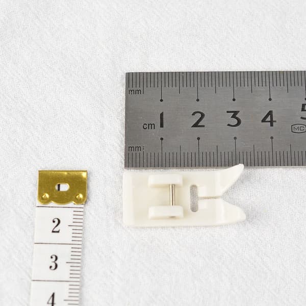 15 stk. Snap on-sy-trykfod Lædertrykfod White