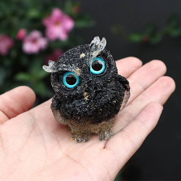Pöllöhahmohartsit -miniatyyrit 4 4 4
