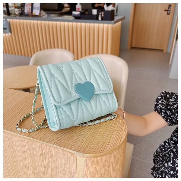 Crossbody Bag Magnetic Snap Axelväskor VIT White