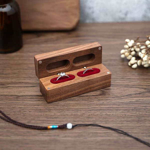 Valnöt Trä Ring Box Halsband Ring Örhänge Box RÖD Red