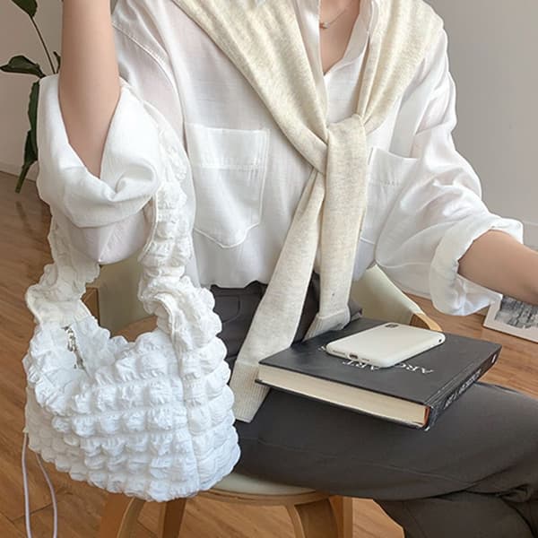 Cloud Taske Plisseret Taske SORT Black