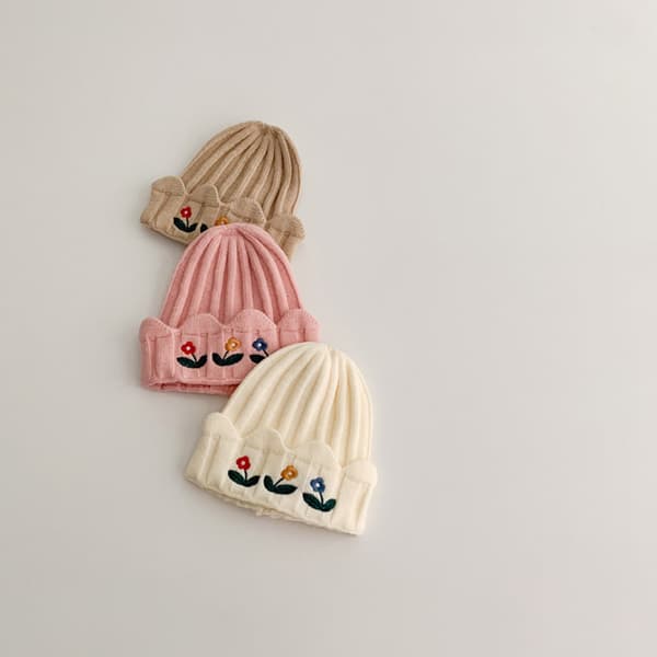 Baby Broderi Caps Solid Beanies BEIGE Beige