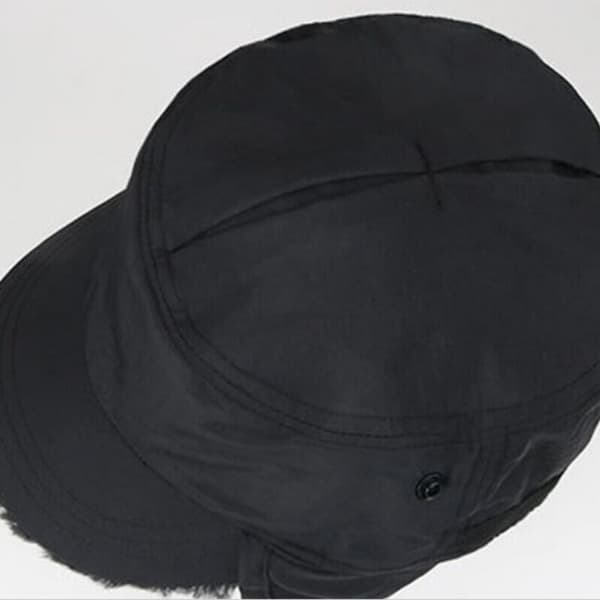 Vinterhatt med öronlappar Hatt Flat Cap 03 03 03