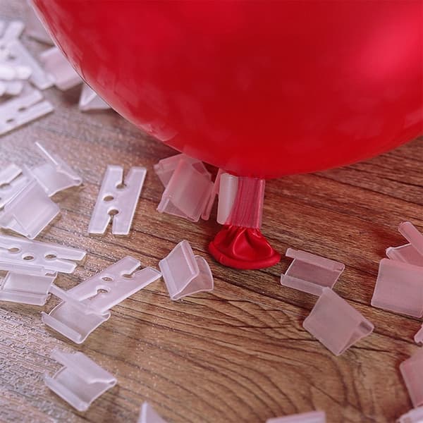 100 stk V Form balloner Forseglingsclips Ballonknapper Clips
