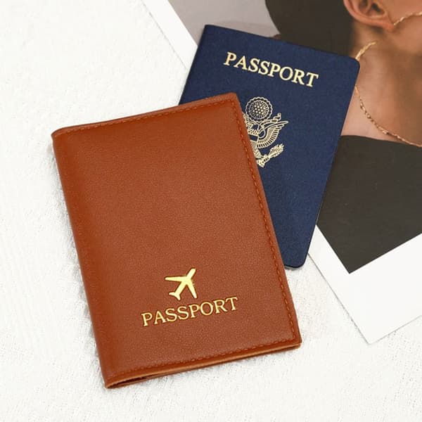 Passin cover Passilompakot PUNAINEN red