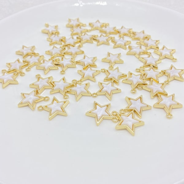 20 kpl Shell viisisakaraisia ​​Star Charms -pinnoitettuja tähden muotoisia riipuksia