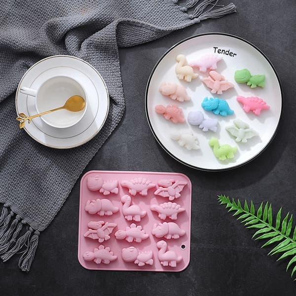 Dinosaur Molds Tipping Form ROSA pink