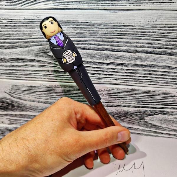 Intressant penna neutrala pennor 3 3 3