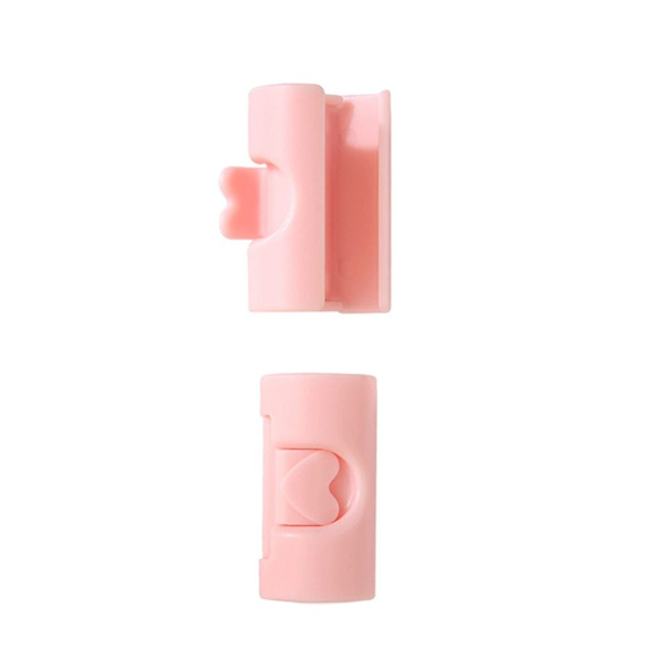 8 stk Dynetrekk Clips Teppeholder B B B
